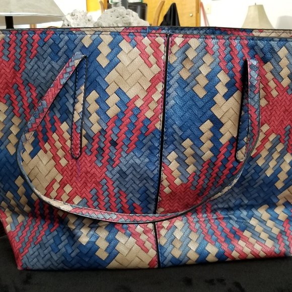 COPY - COPY -- Basket Weave Design - Picture 2 of 13